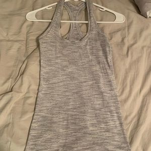 Lululemon workout top